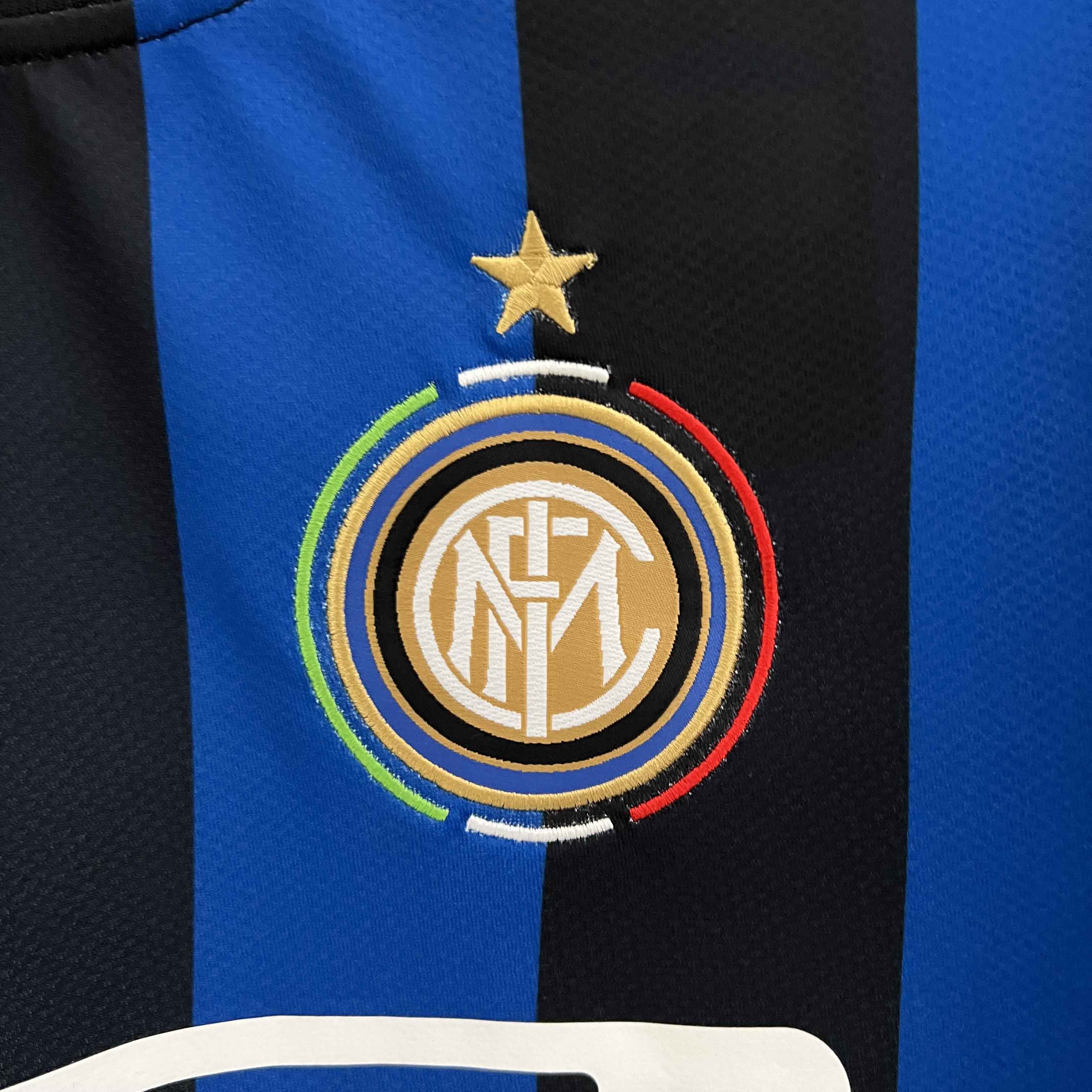 09-10 Inter Milan Retro Jersey Home - view 6