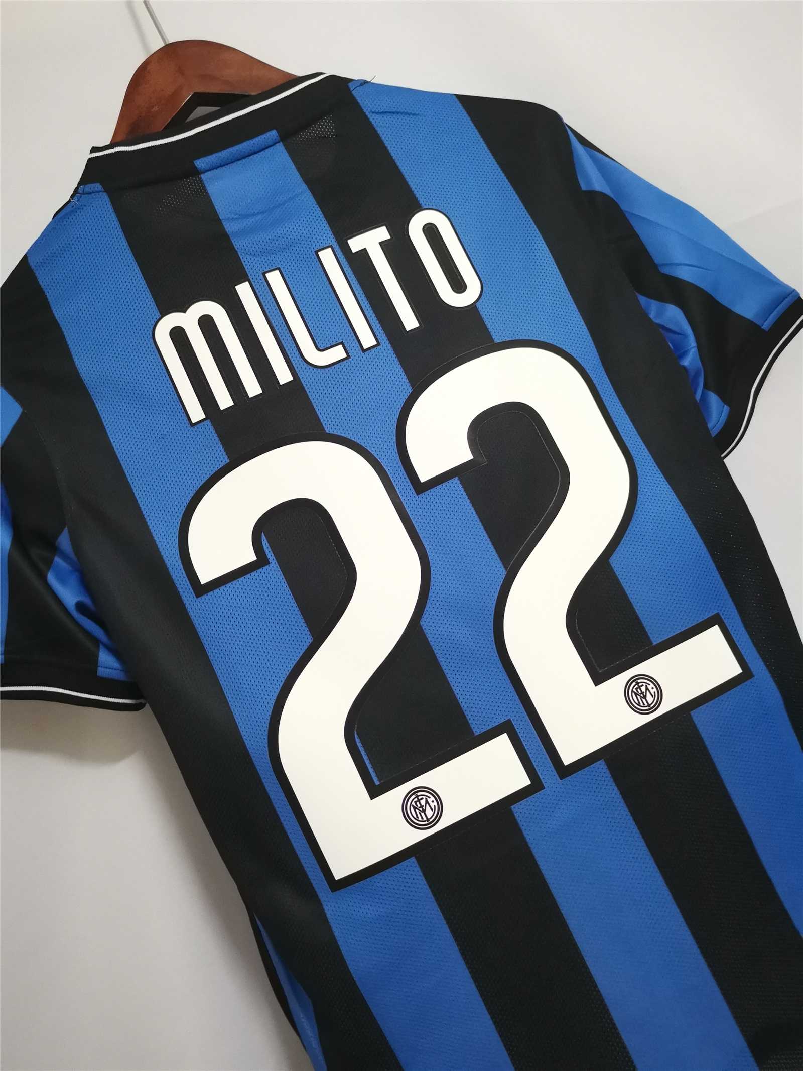 09-10 Inter Milan Retro Jersey Home UCL Finals - view 4