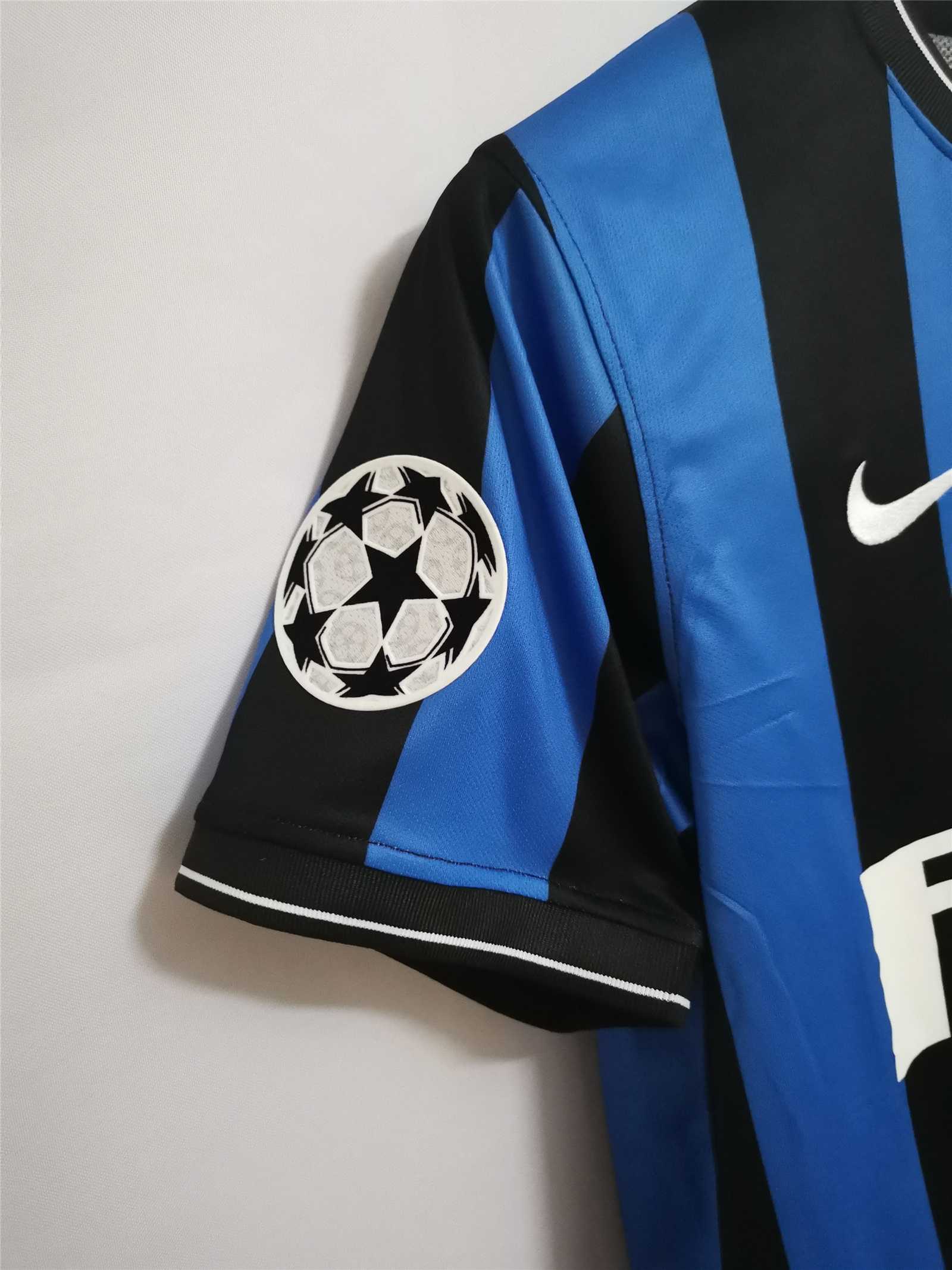 09-10 Inter Milan Retro Jersey Home UCL Finals - view 10