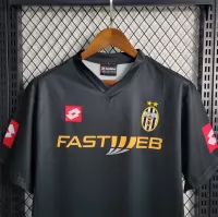 01-02 Juventus Away Retro Soccer Jersey - view 9