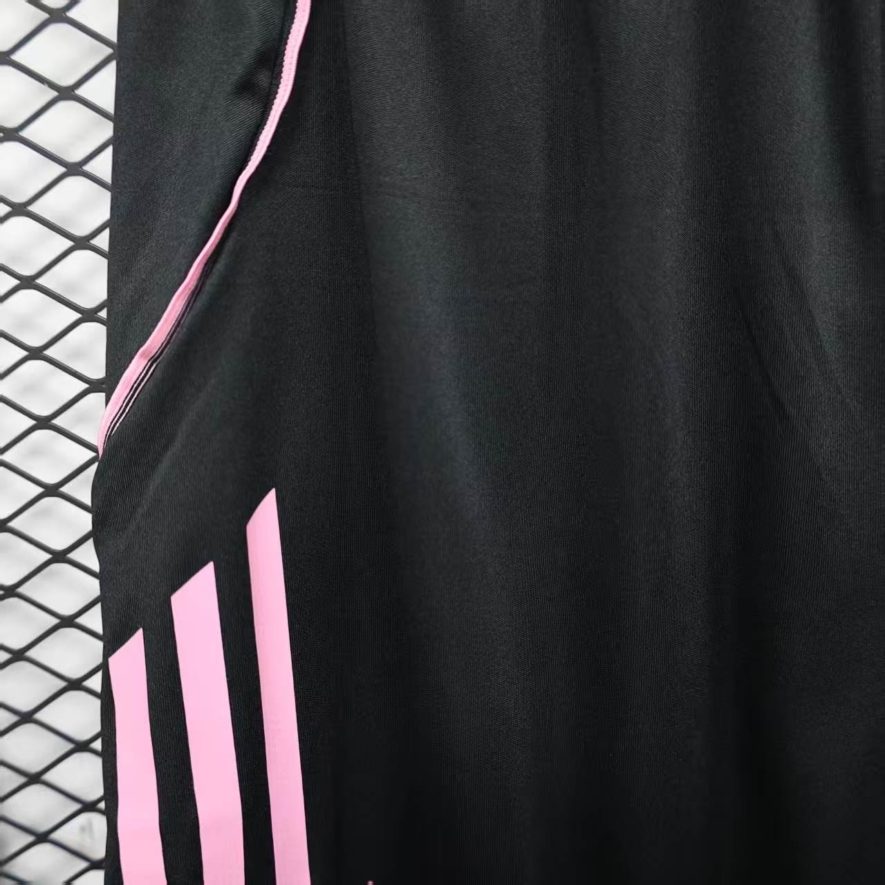 25-26 Juventus Home Soccer Shorts Player Version - view 9