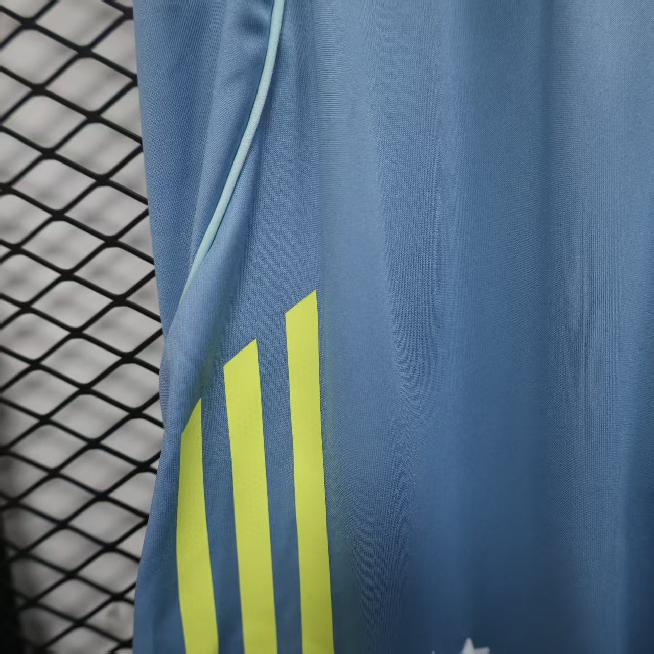 25-26 Juventus Away Soccer Shorts Player Version - view 8