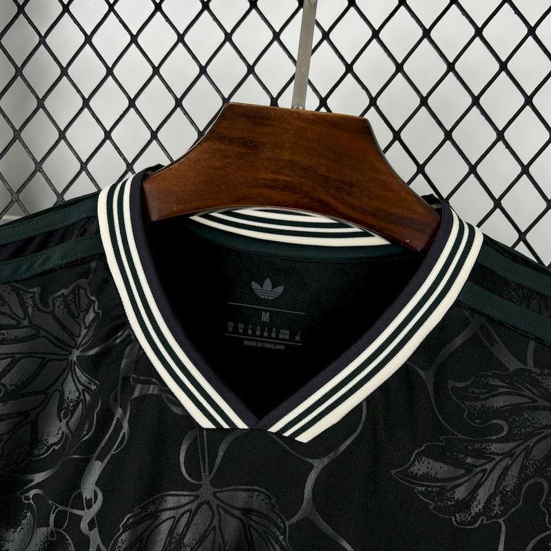 25-26 Juventus Thrid  Away Soccer Jersey - view 5