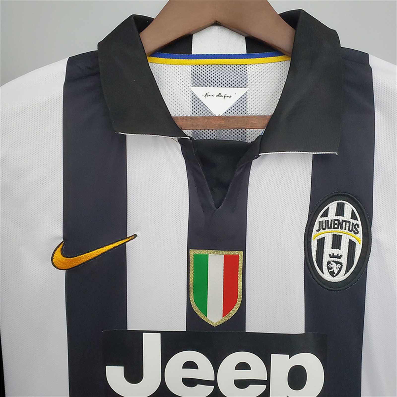 14-15 Juventus Home Retro Soccer Jersey - view 11