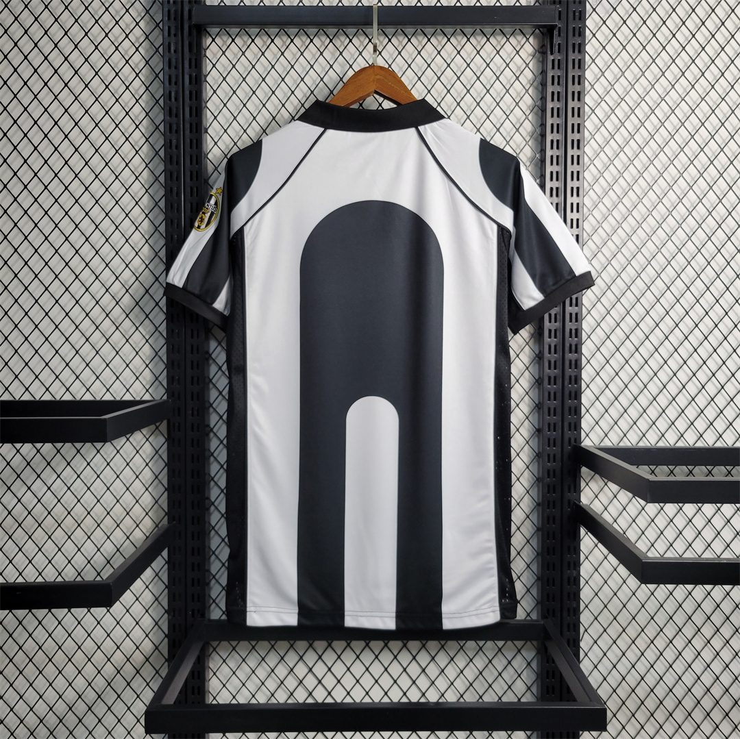 97-98 Juventus Home Retro Soccer Jersey - view 9