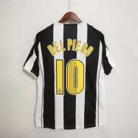 04-05 Juventus Retro Jersey Away - view 6