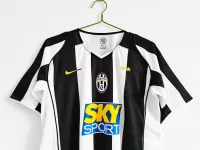 04-05 Juventus Retro Jersey Away - view 7