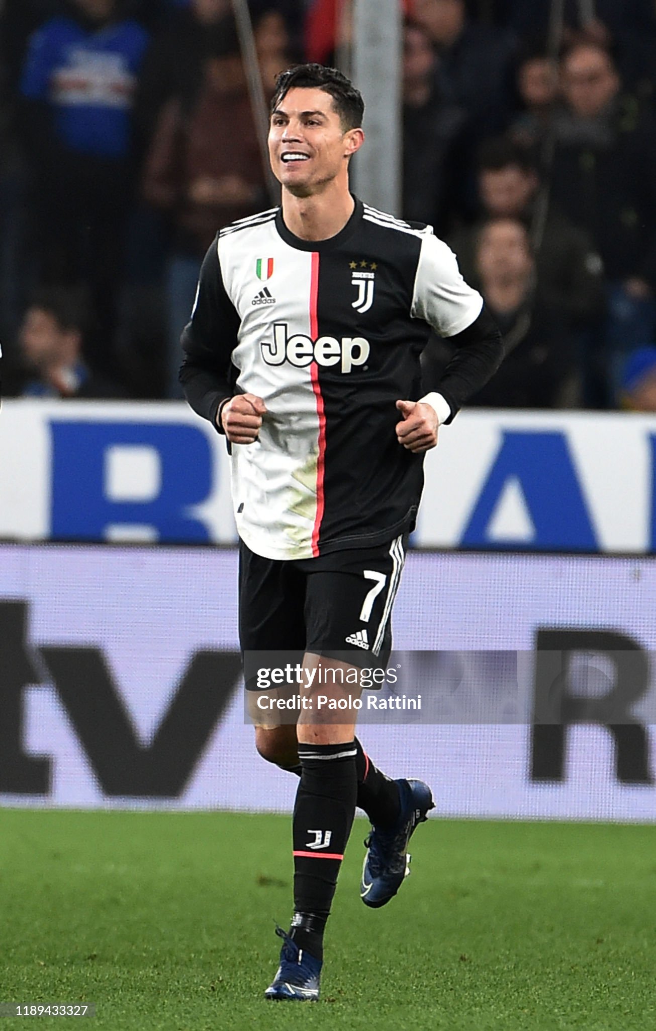 2019-20 Juventus Retro Jersey Home Player Edition - view 15