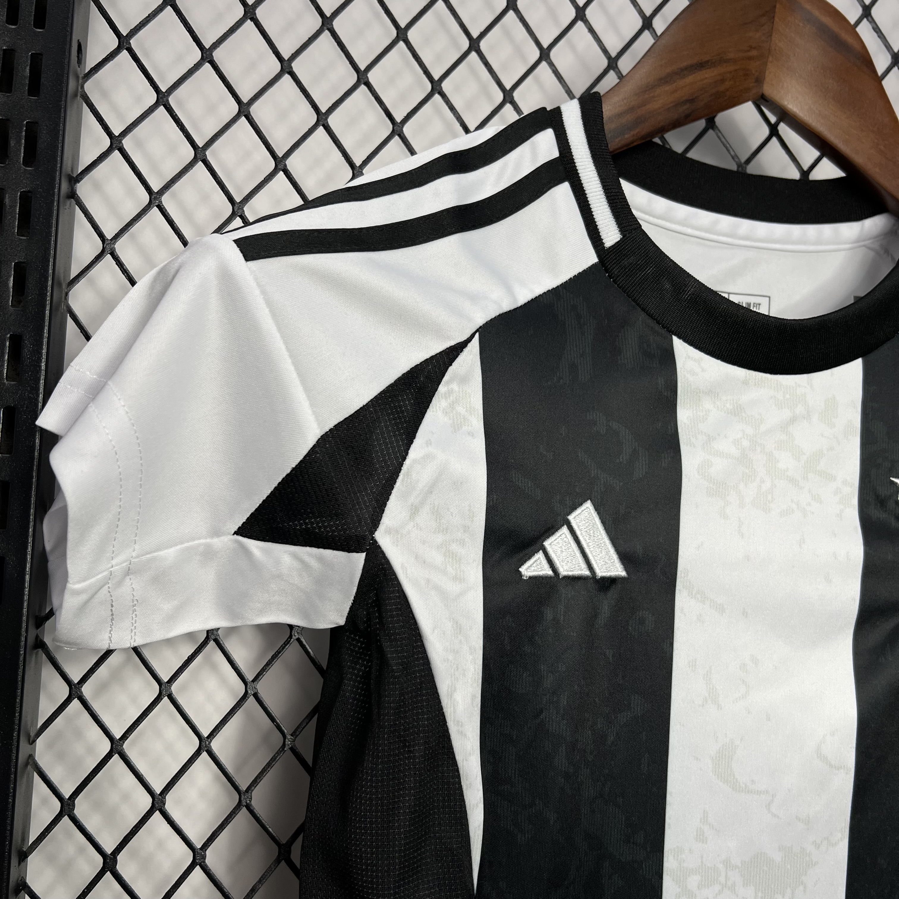 24-25 Juventus Home Soccer Kids Kit Jersey+Shorts - view 7