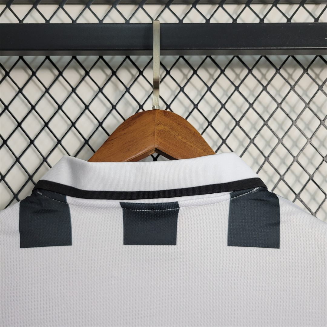 95-97 Juventus Home Retro Jersey - view 12