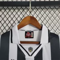 95-97 Juventus Home Retro Jersey - view 8
