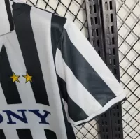 95-97 Juventus Home Retro Jersey - view 10