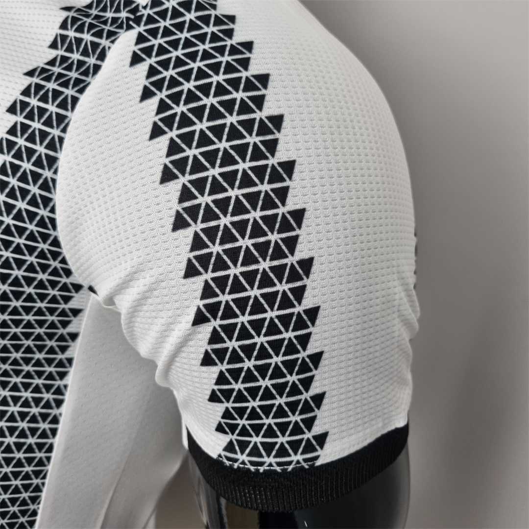 22-23 Juventus Home Jersey Player Version - view 11