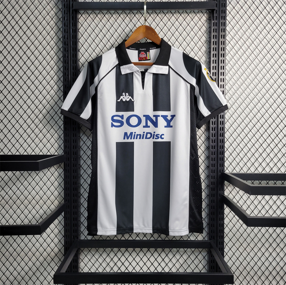 97-98 Juventus Home Retro Soccer Jersey