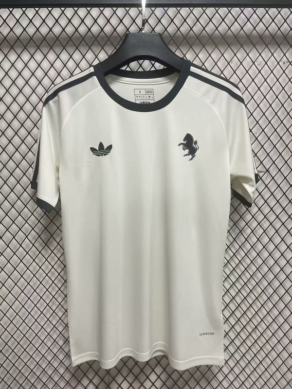 24-25 Juventus Goalkeeper Soccer Jersey