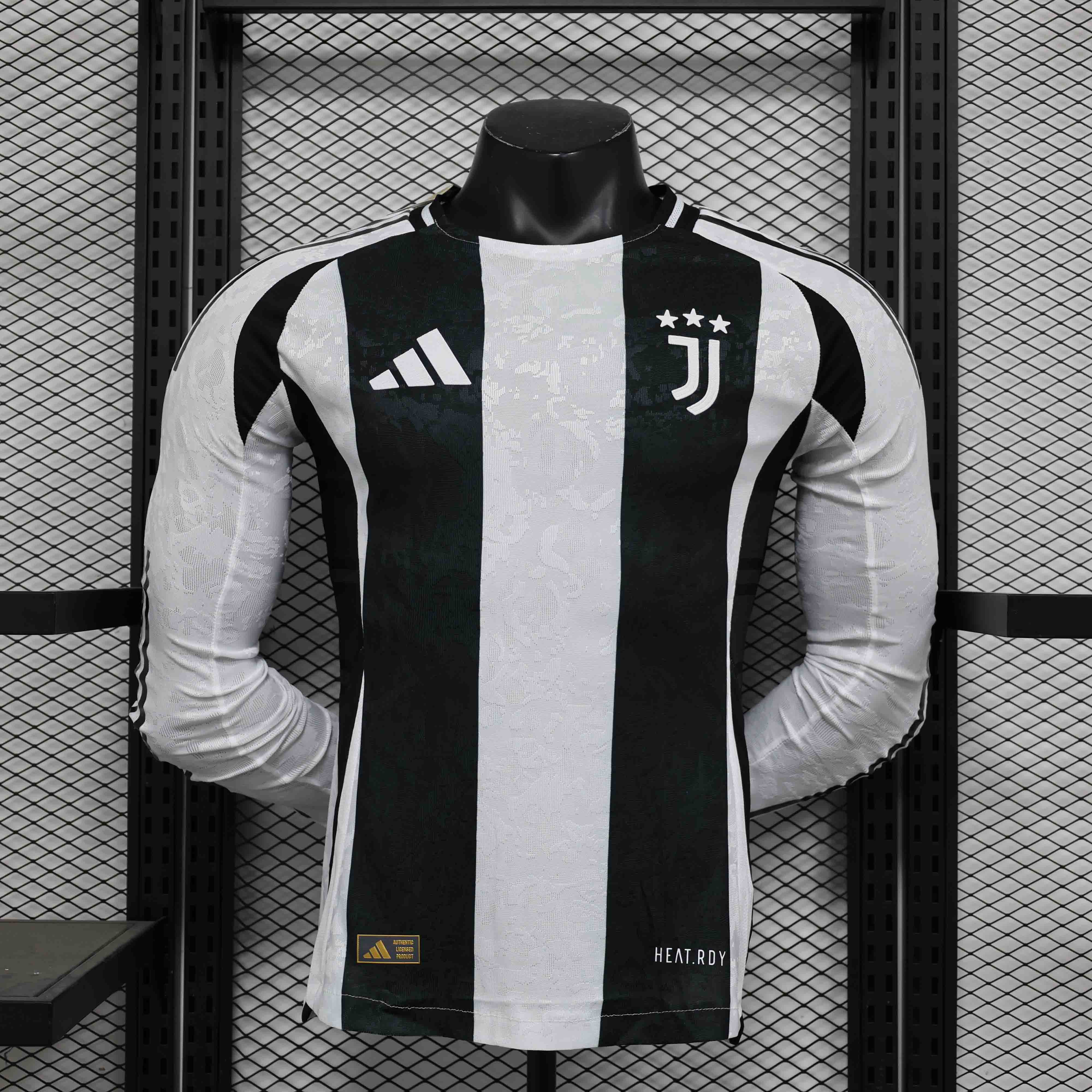 24-25 Juventus Home Soccer Jersey Player Version Long Sleeve