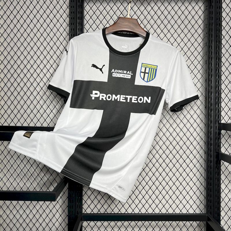 24-25 Parma Calcio Home Soccer Jersey - view 5