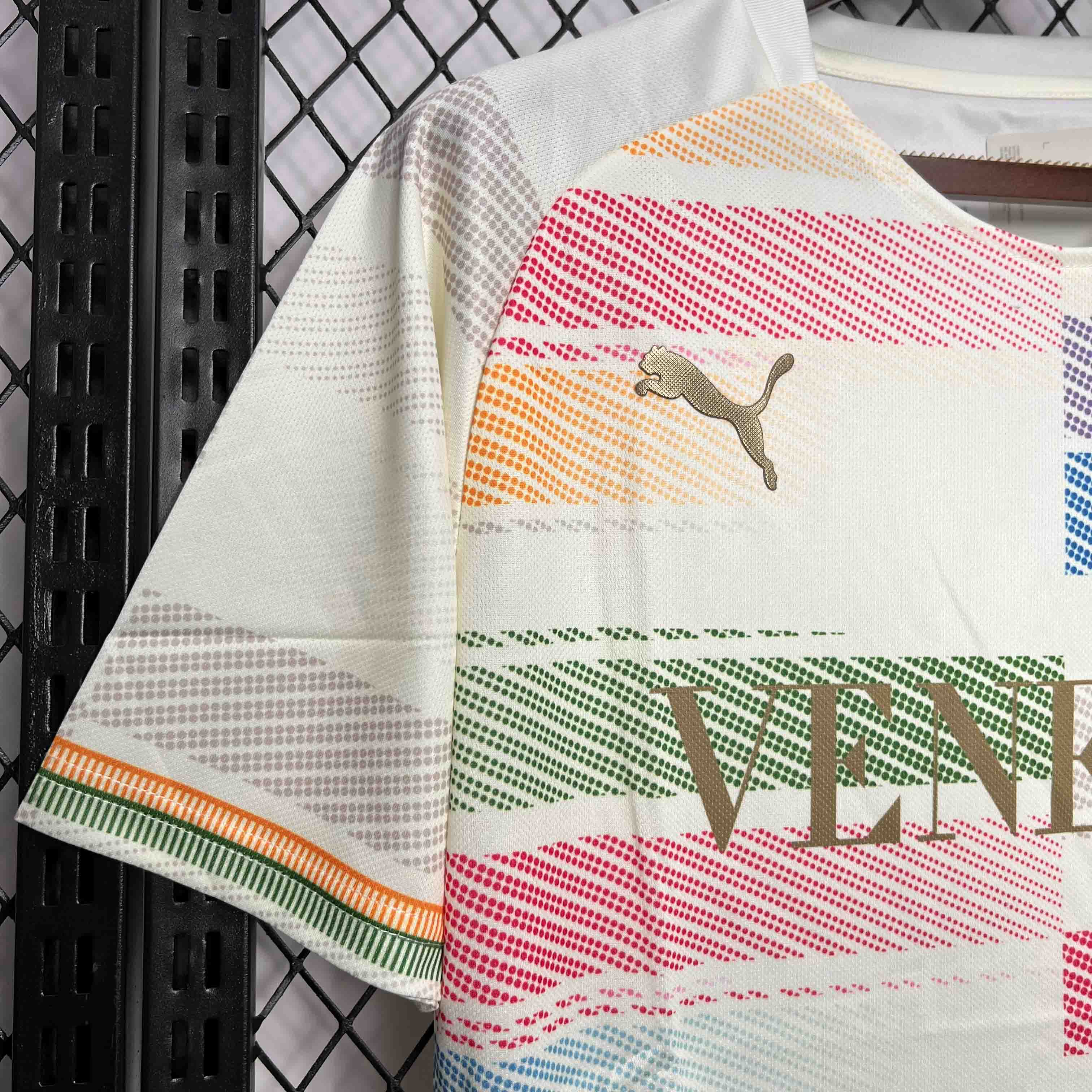24-25 Venezia Special Edition Soccer Jersey - view 4