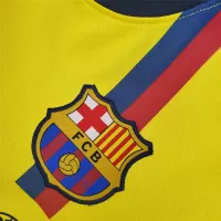 08-09 Barcelona Away Retro Jersey - view 10