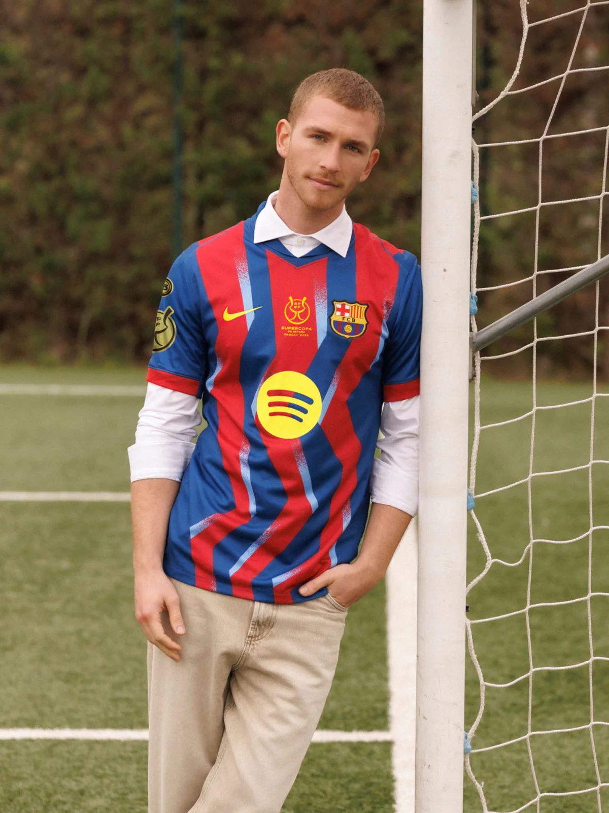 25-26 Barcelona SUPERCOPA Fourth Away Soccer Shirt - view 3