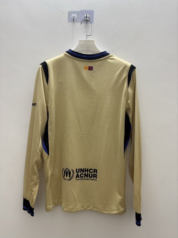 25-26 Barcelona Away Soccer Jersey Long Sleeve - view 3