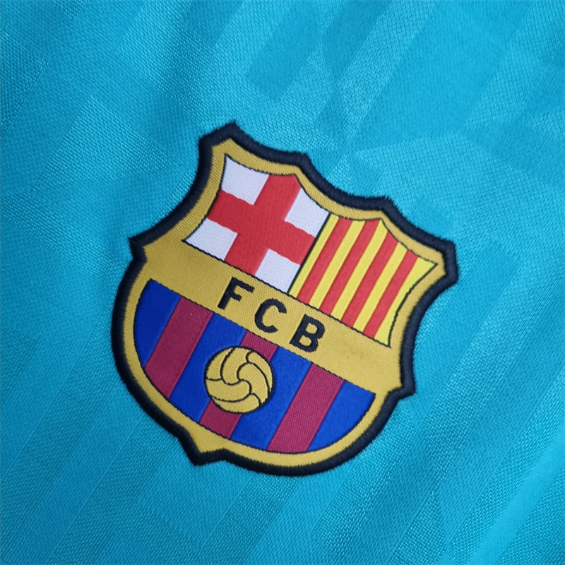 19-20 Barcelona Home Retro Jersey - view 4