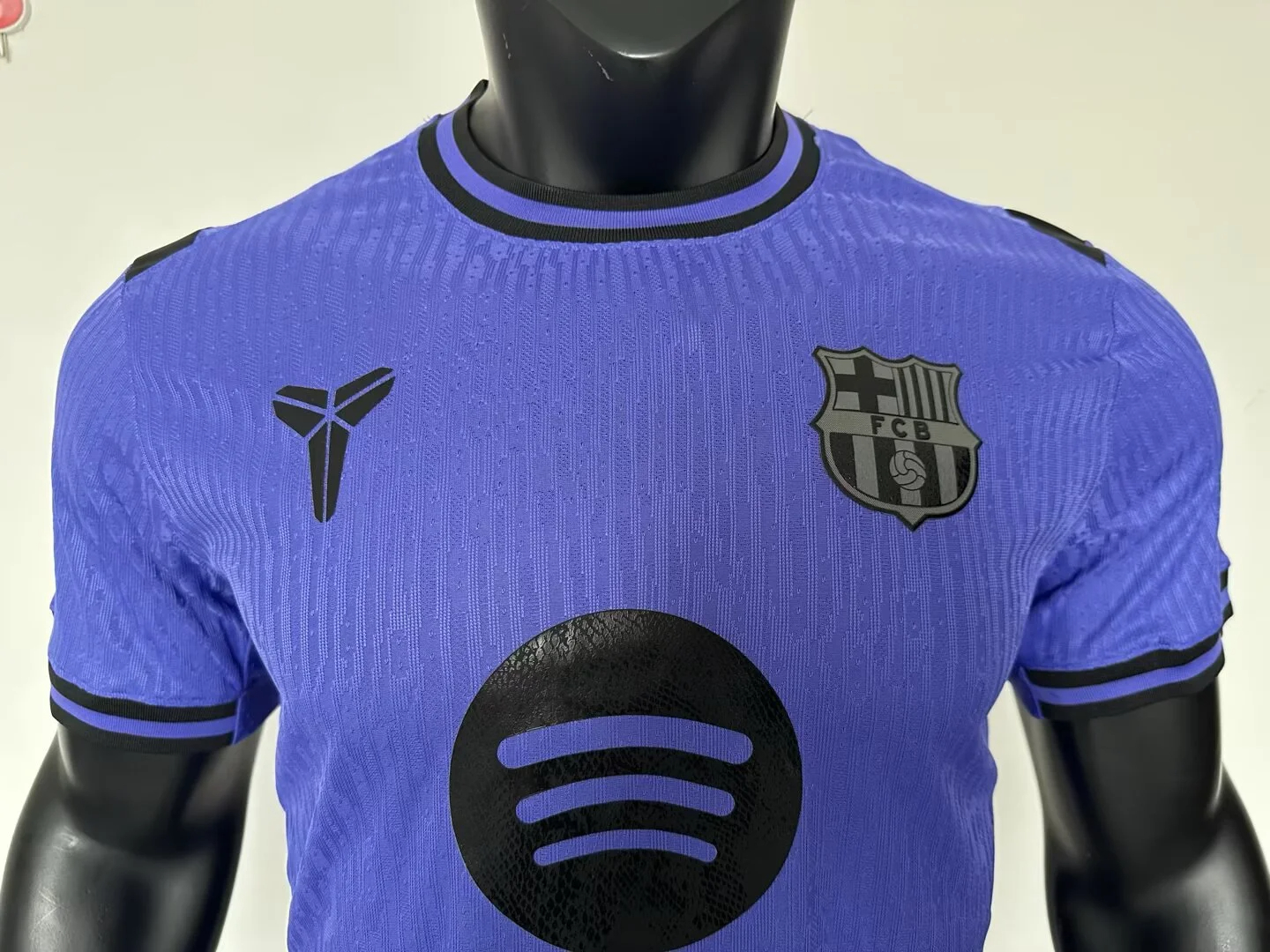 25-26 Barcelona Snake Special Version Soccer Jersey - view 4