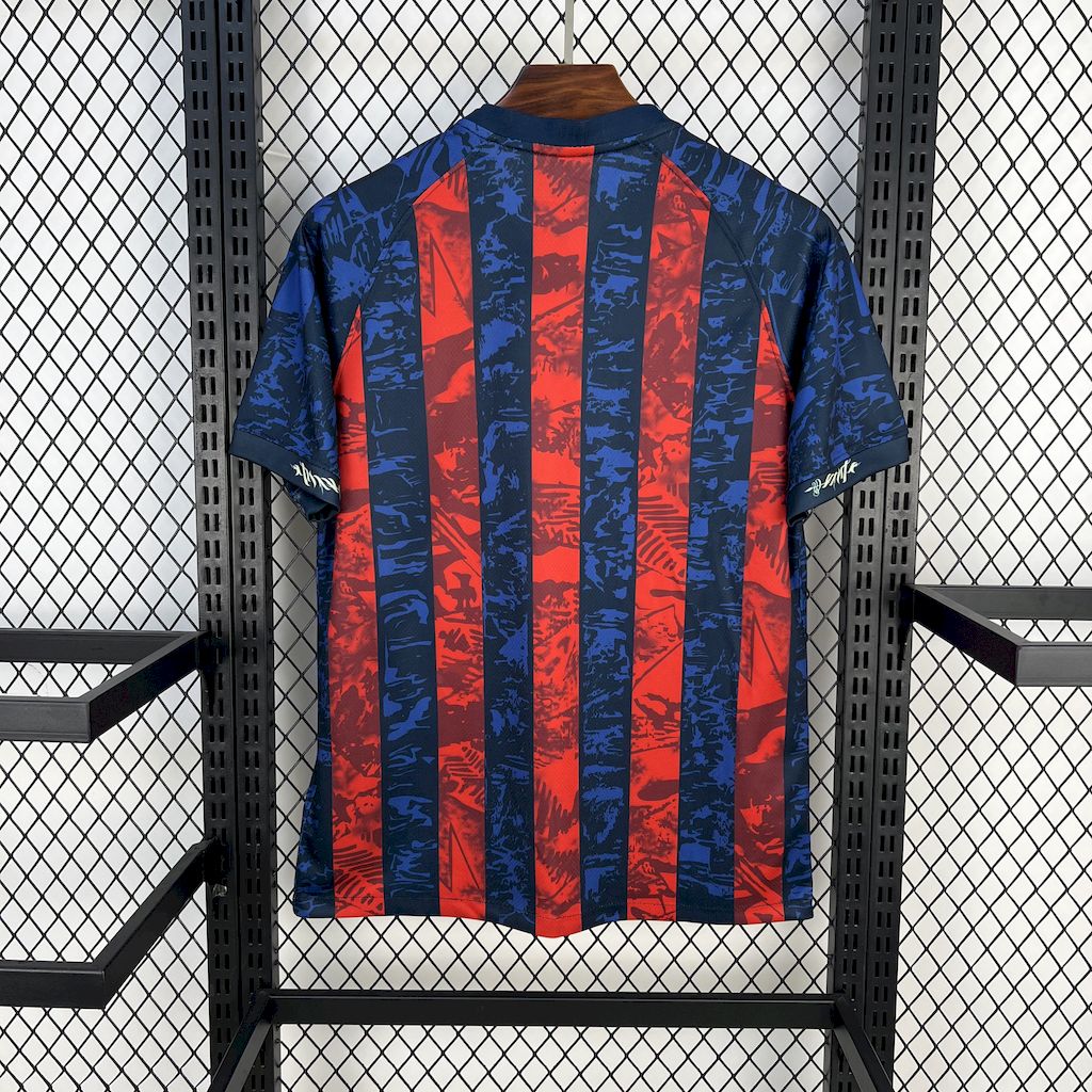 25-26 Barcelona Red-Blue Special Soccer Jersey - view 3