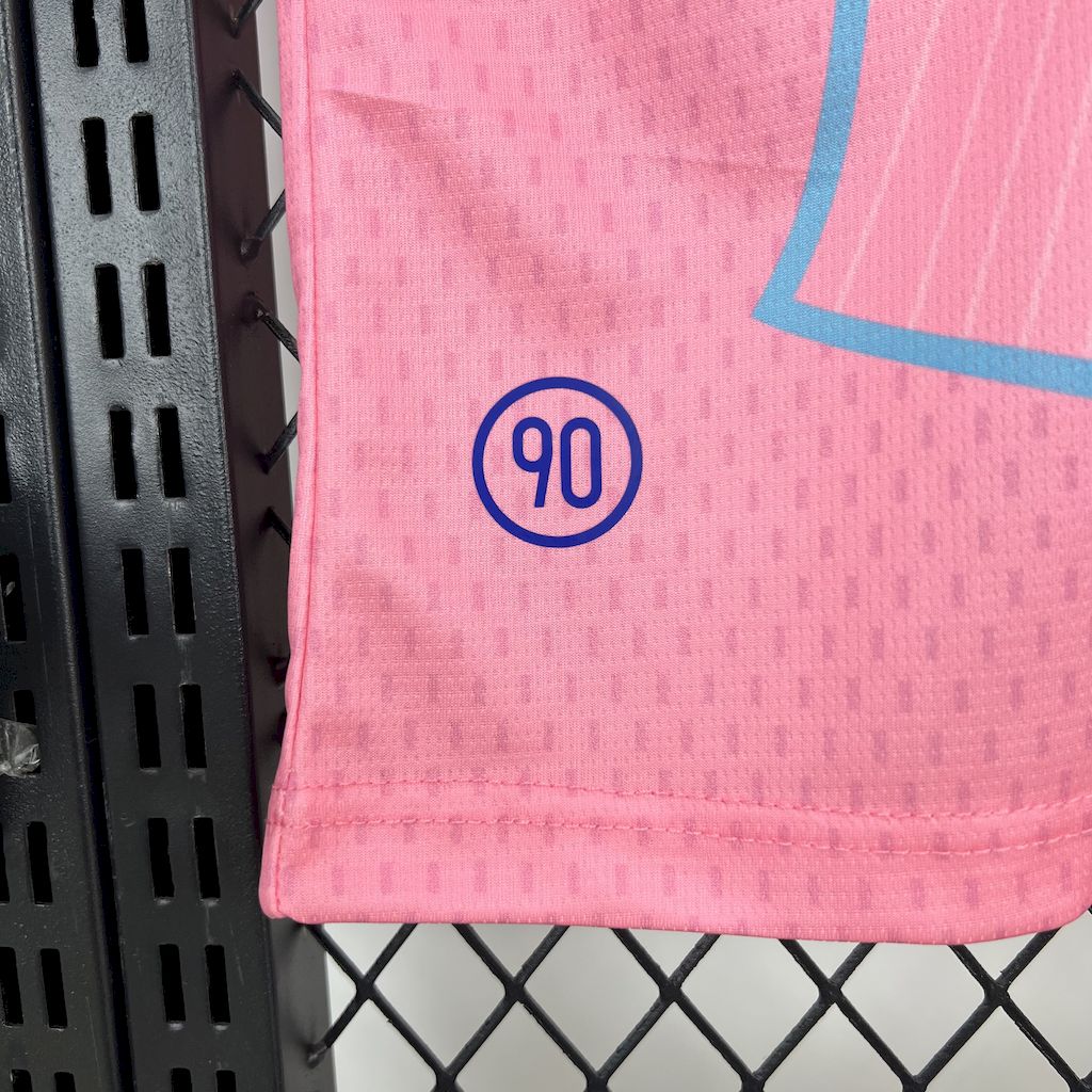 25-26 Barcelona Special Edition Pink Soccer Jersey - view 4