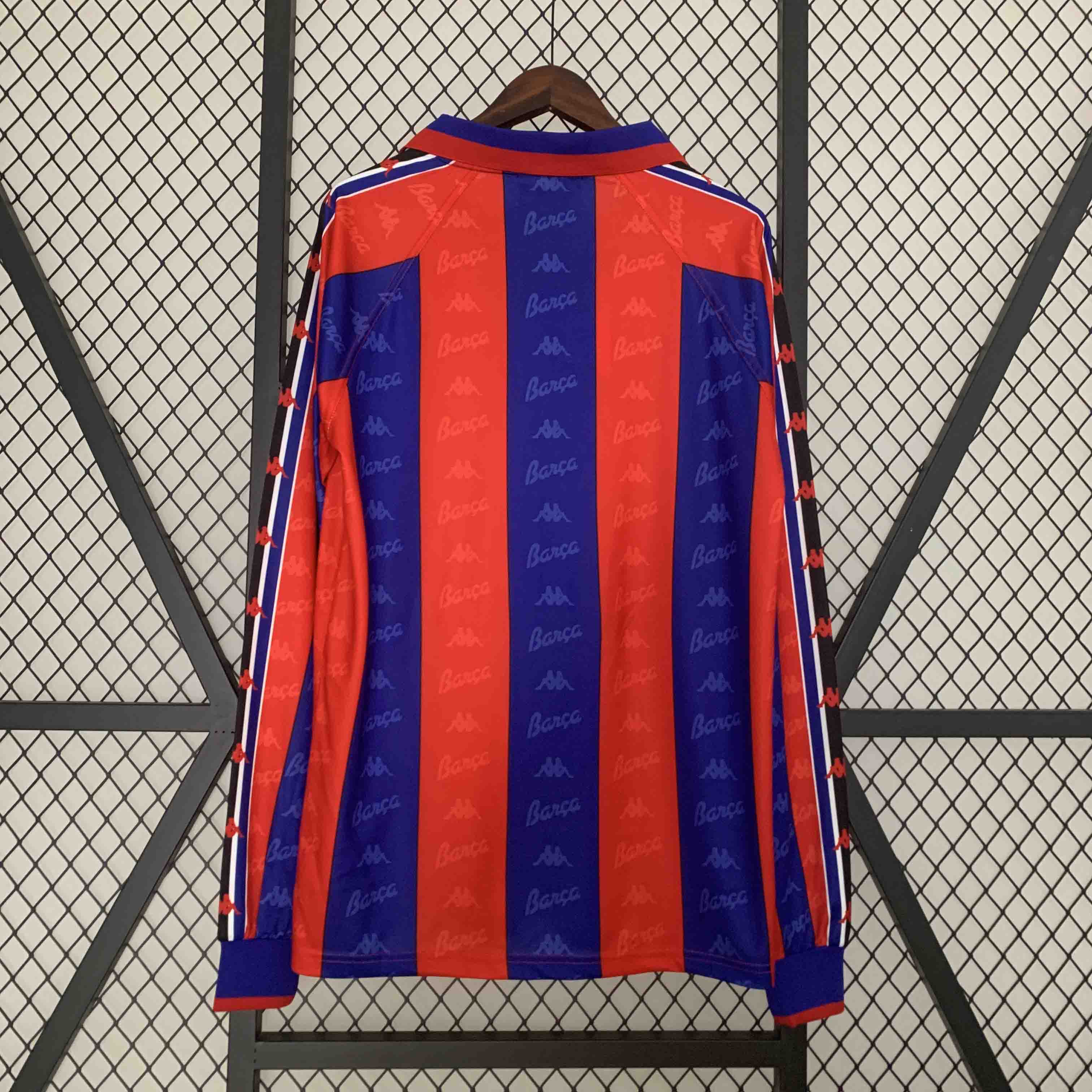 96-97 Barcelona Home Retro Jersey Long Sleeve - view 3
