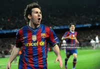 09-10 Barcelona Home Retro Jersey Player Edition - view 8