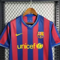 09-10 Barcelona Home Retro Jersey - view 9