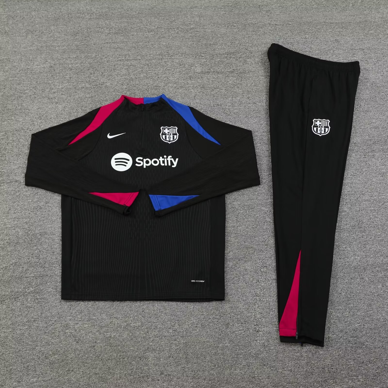 24-25 Barcelona Long Sleeve Training Suit Football Shirts - view 4