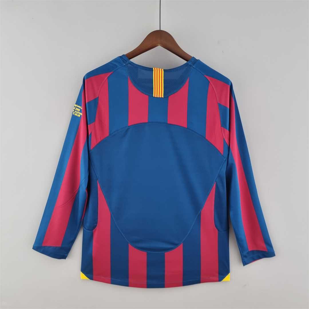 05-06 Barcelona Home Retro Jersey Long Sleeve - view 3