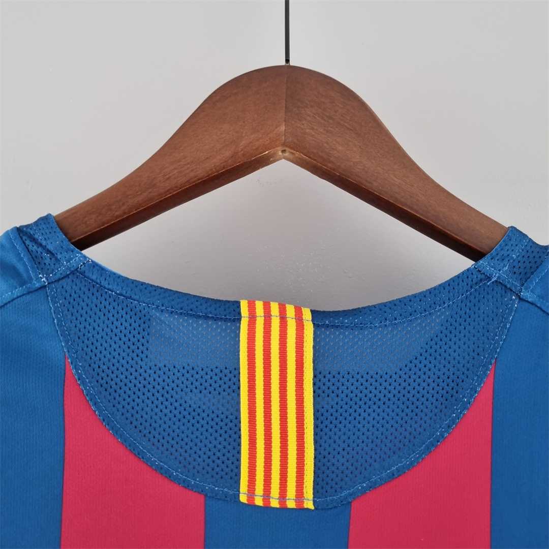 05-06 Barcelona Home Retro Jersey Long Sleeve - view 4