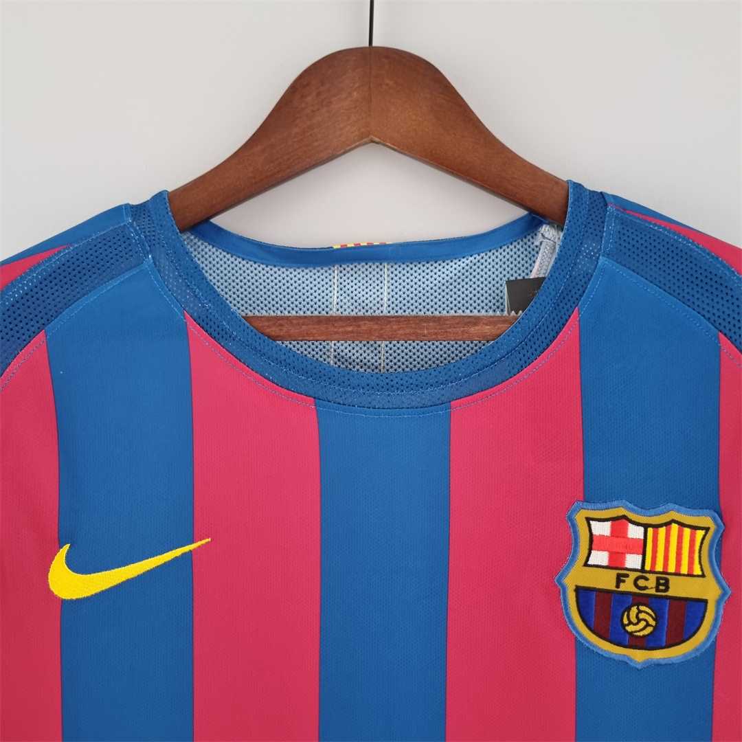 05-06 Barcelona Home Retro Jersey Long Sleeve - view 5