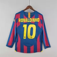 05-06 Barcelona Home Retro Jersey Long Sleeve - view 7