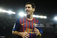 11-12 Barcelona Home Retro Jersey Player Edition - view 14