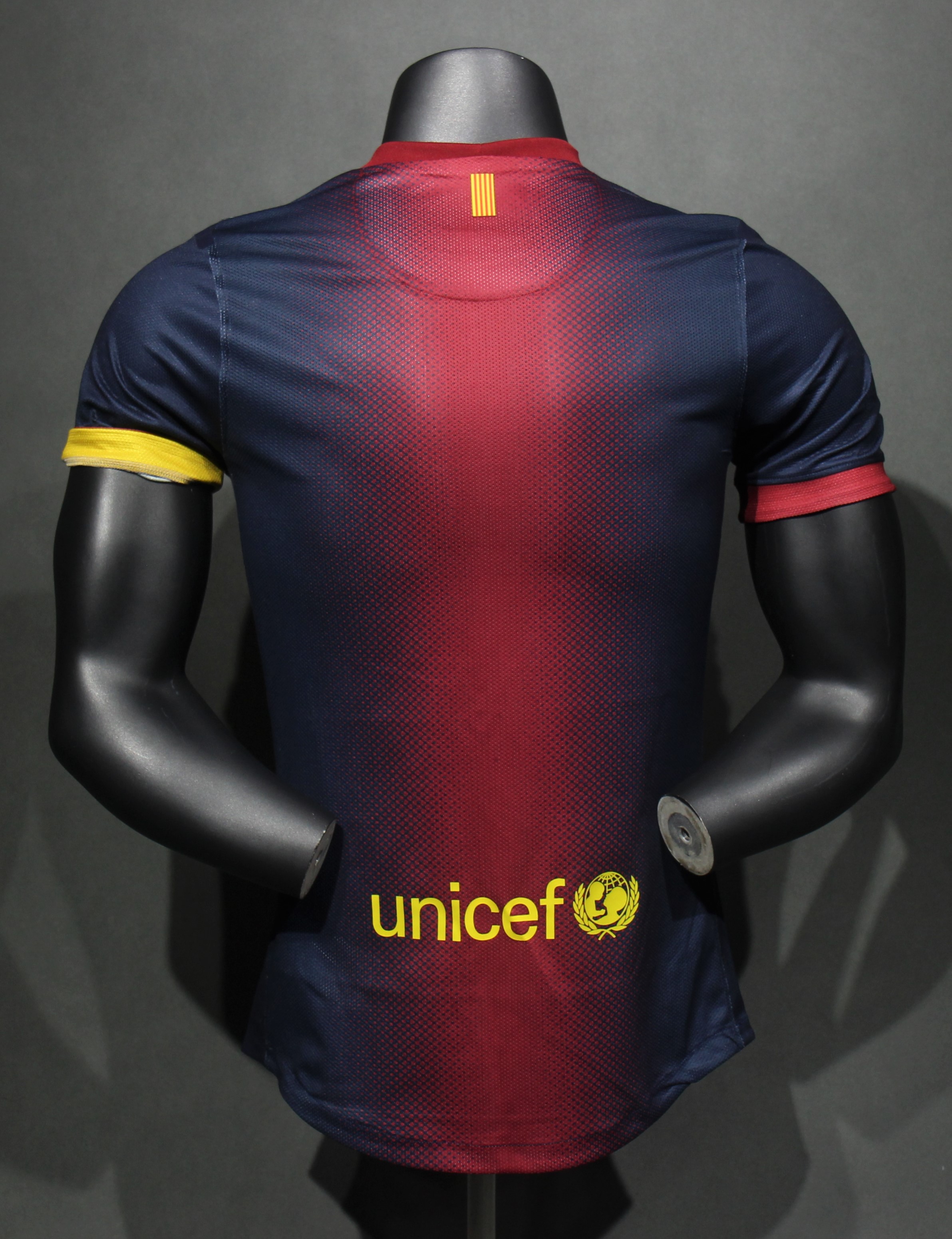 12-13 Barcelona Home Retro Jersey Player Version - view 3