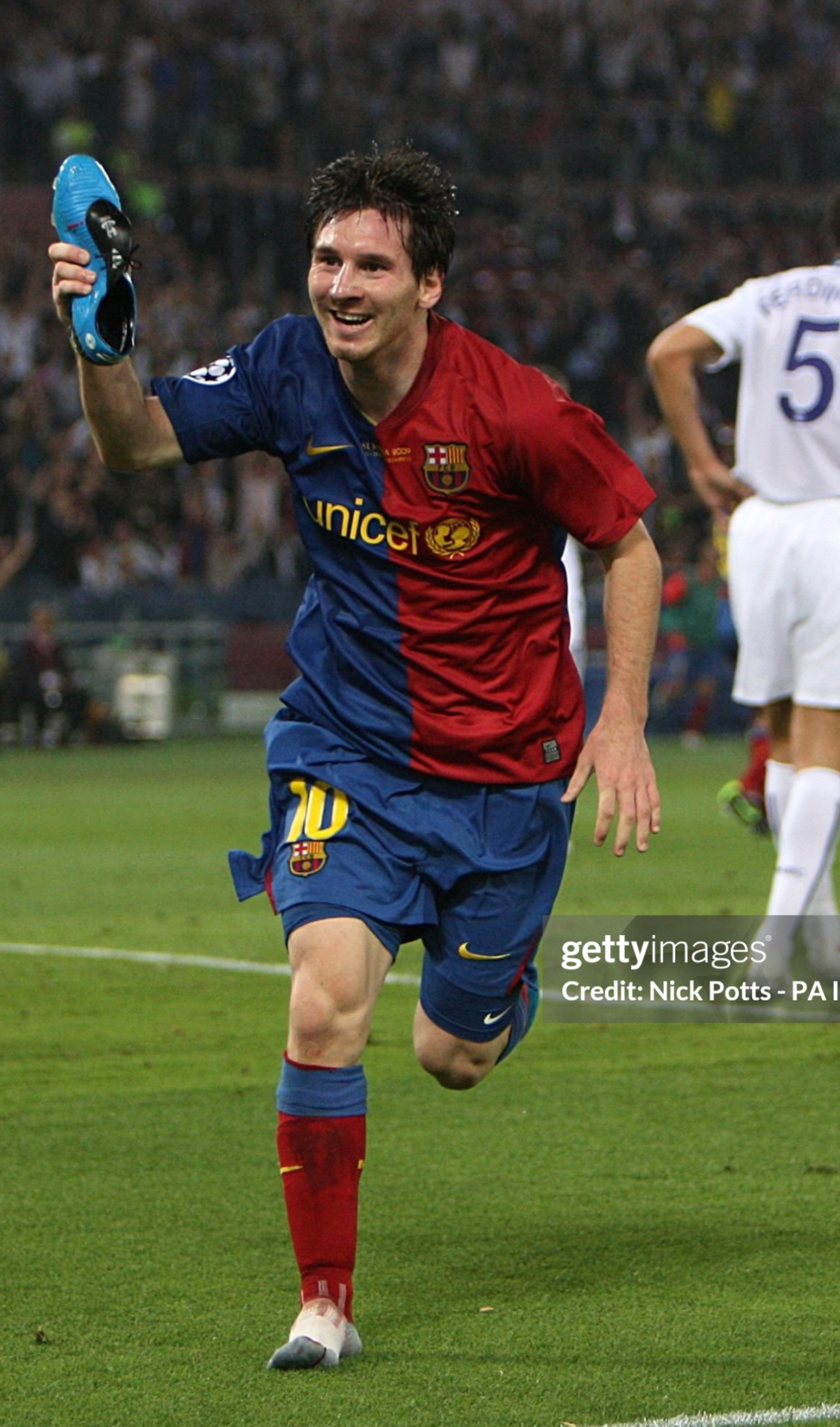 08-09 Barcelona Home Retro Jersey Player Edition - view 13