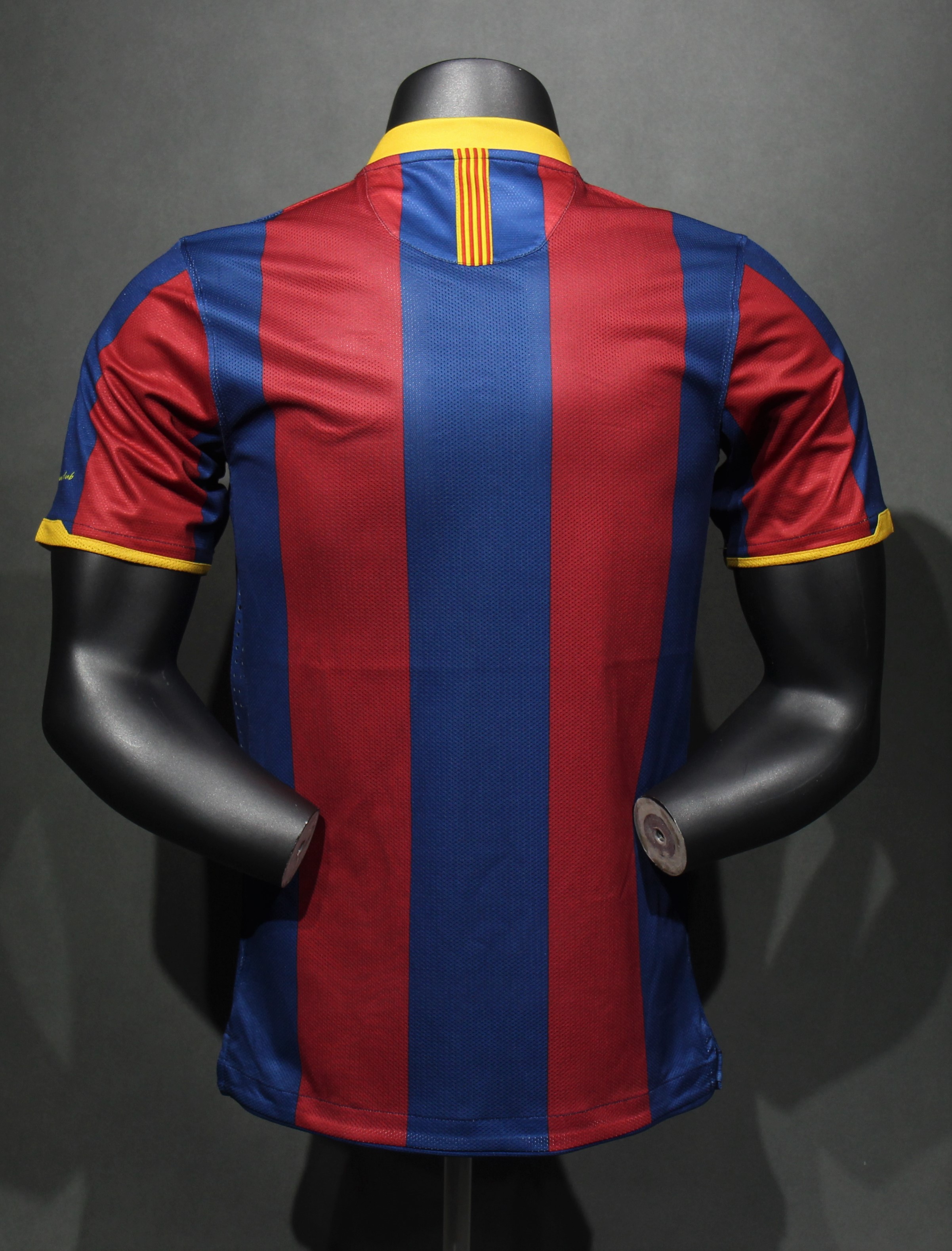10-11 Barcelona Home Retro Jersey Player Editon - view 3