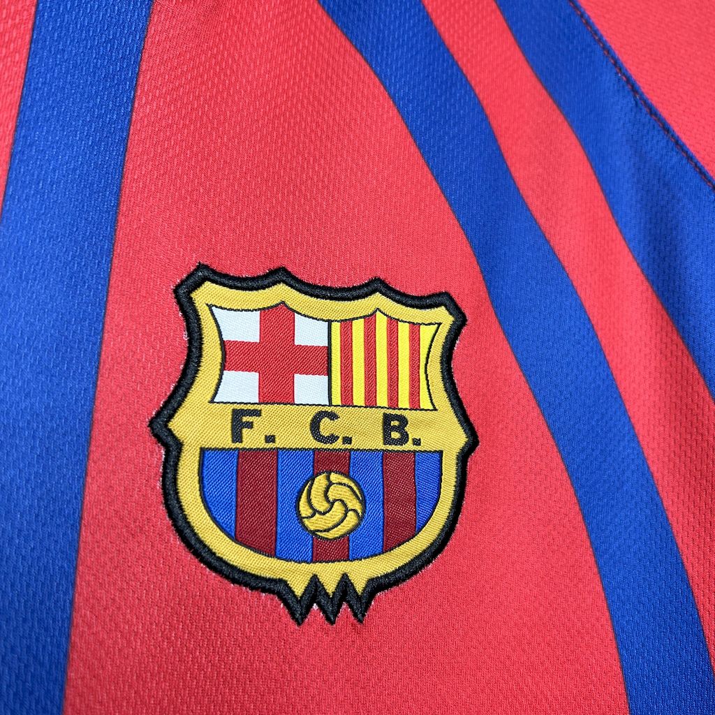 97-98 Barcelona Home Retro Jersey- Classic Style - view 4