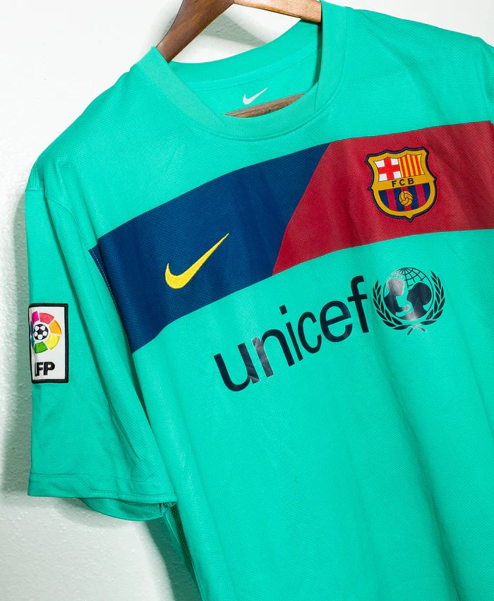 11-12 Barcelona Third Away Retro Jersey - view 4