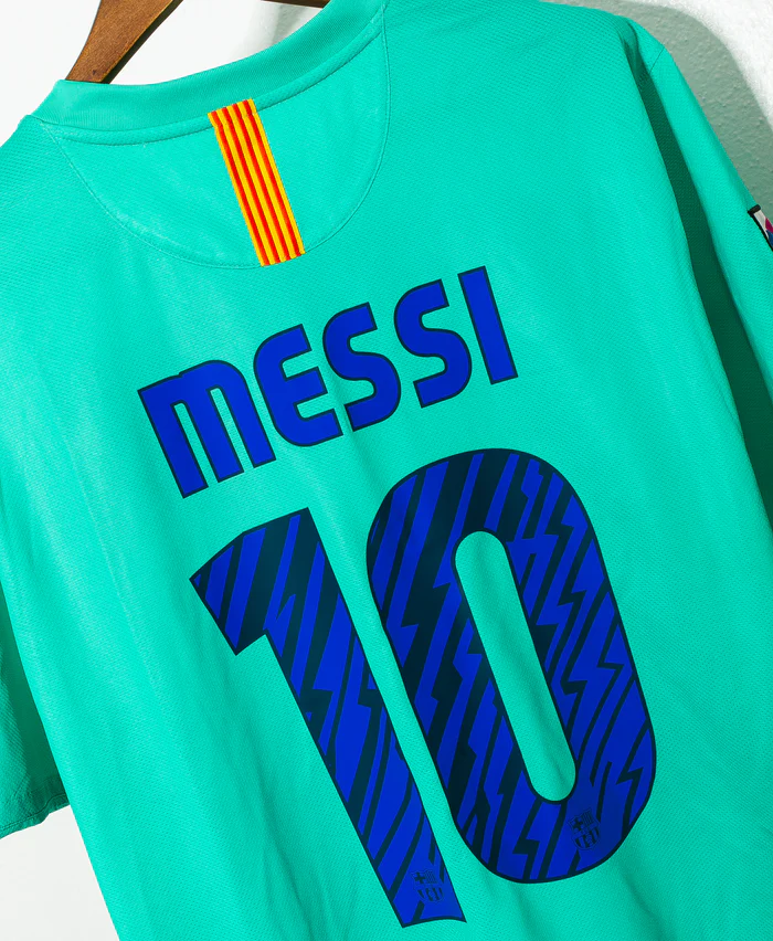 11-12 Barcelona Third Away Retro Jersey - view 6