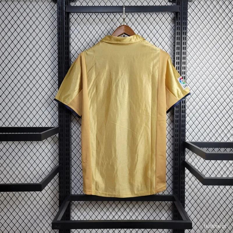 01-02 Barcelona Home Retro Jersey - view 3