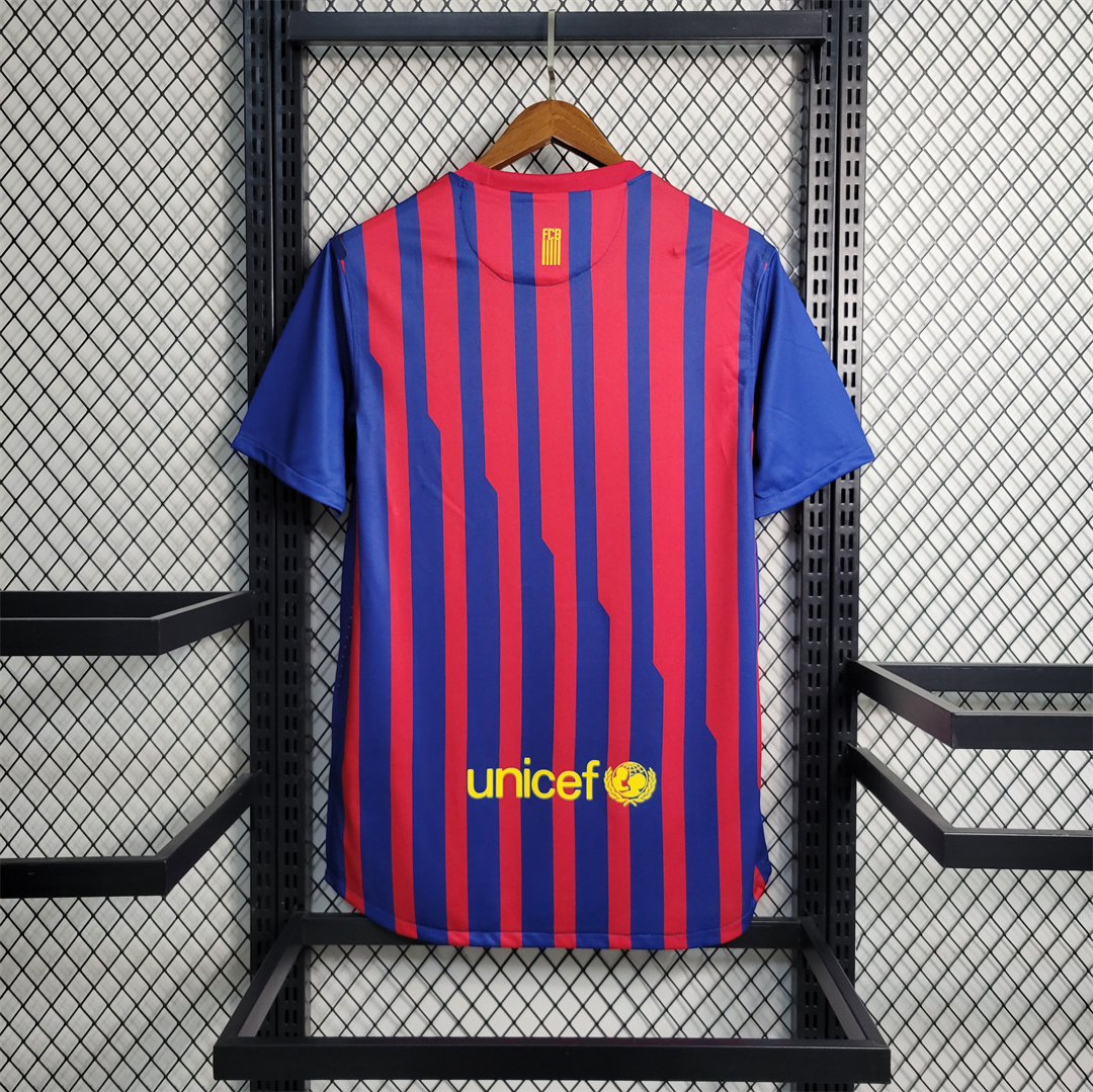 11-12 Barcelona Home Retro Jersey - view 3