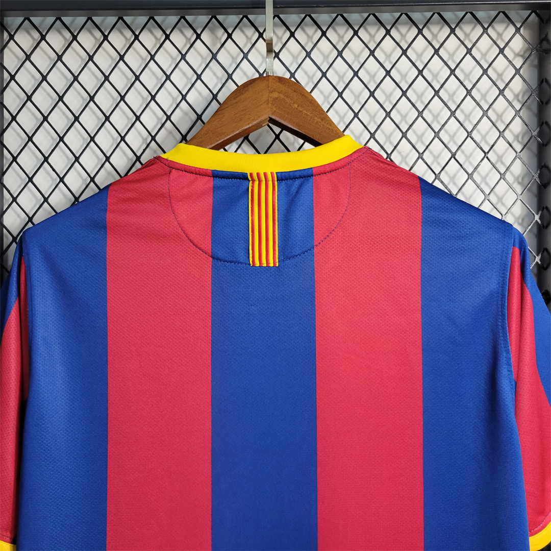 10-11 Barcelona Home Retro Jersey - view 13