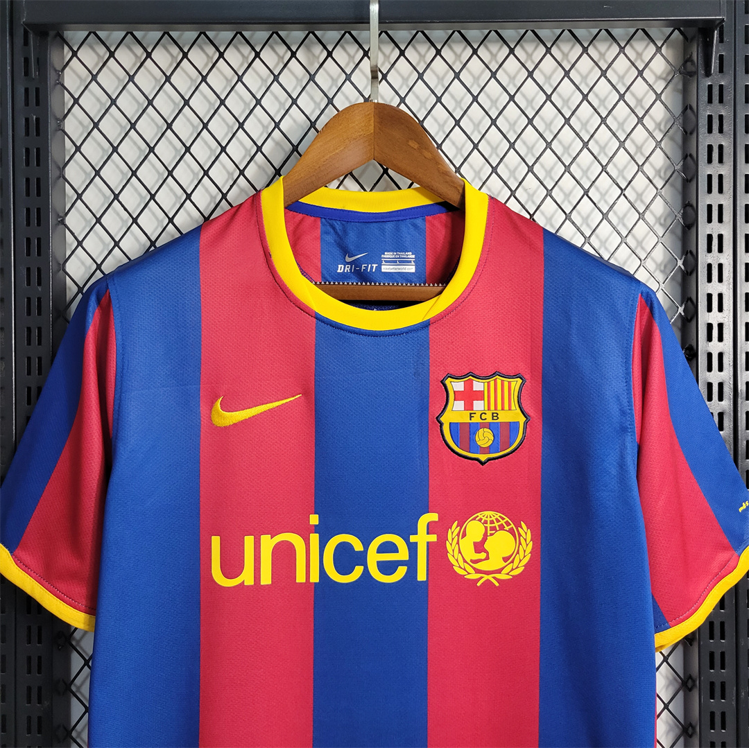 10-11 Barcelona Home Retro Jersey - view 9