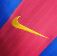 16-17 Barcelona Home Retro Jersey - view 4