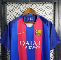 16-17 Barcelona Home Retro Jersey - view 9